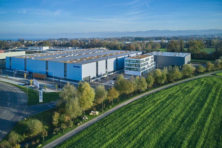 unico Ramen, fuego light Deuren, thermfix vario Vliesgevels, unico Deuren, fuego light Schuiframen, unico Schuiframen and presto xs Deuren - Forster Campus, Romanshorn, Zwitserland located in Romanshorn, Zwitserland