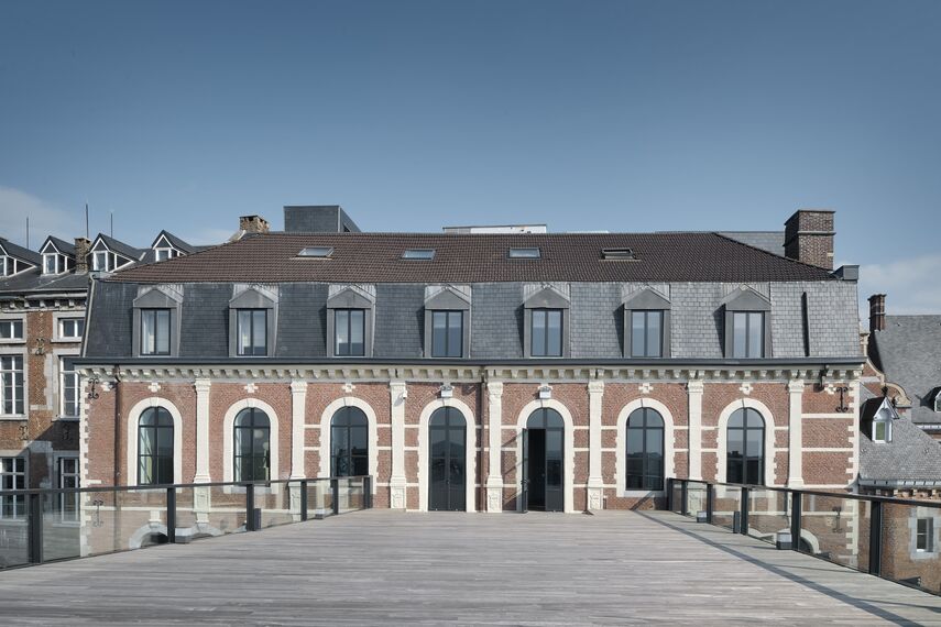 unico xs Fenêtres, unico Fenêtres, unico Portes and thermfix light Murs-rideaux - Van der Valk Sélys Liège : patrimoine et confort moderne en harmonie located in Luik, Belgique