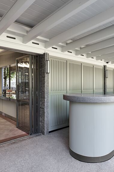 presto xs Deuren - Parkcafé ‘Kleine Schanze’ in Bern located in Bern, Zwitserland