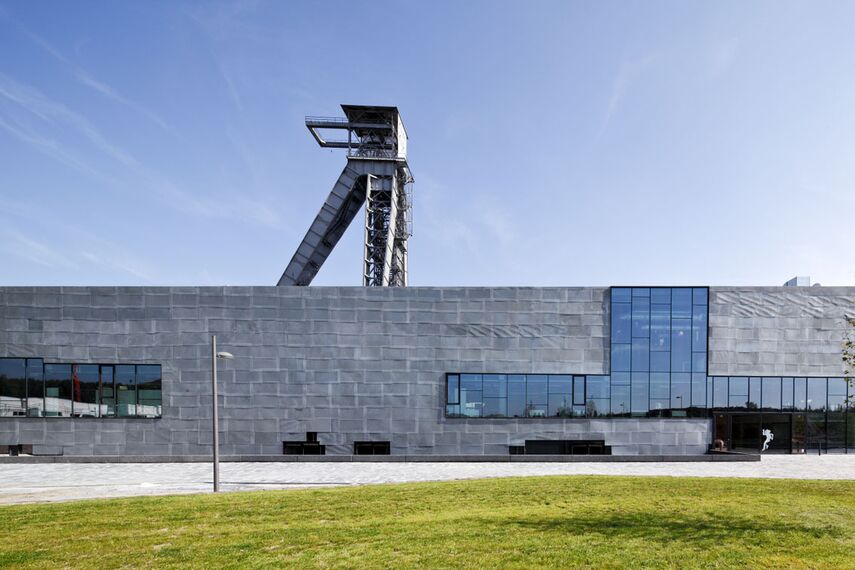 thermfix vario Vliesgevels - LUCA School of Arts - Campus C-mine, Genk located inBelgië