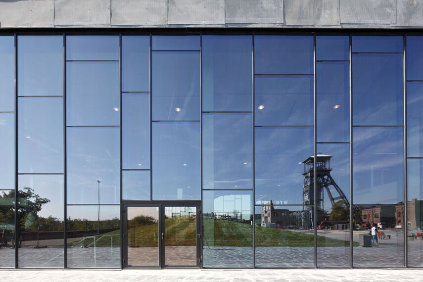 thermfix vario Vliesgevels - LUCA School of Arts - Campus C-mine, Genk located inBelgië