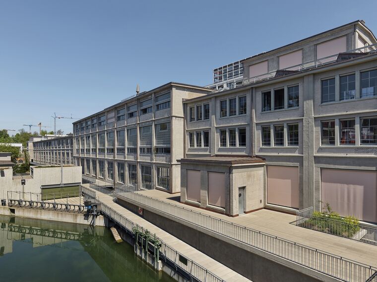 unico Portes and unico xs Fenêtres - Transformation du site Papieri à Cham located in Cham, Suisse