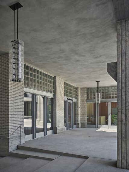 unico Portes and unico xs Fenêtres - Transformation du site Papieri à Cham located in Cham, Suisse