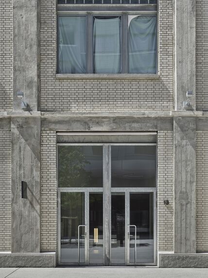 unico Portes and unico xs Fenêtres - Transformation du site Papieri à Cham located in Cham, Suisse