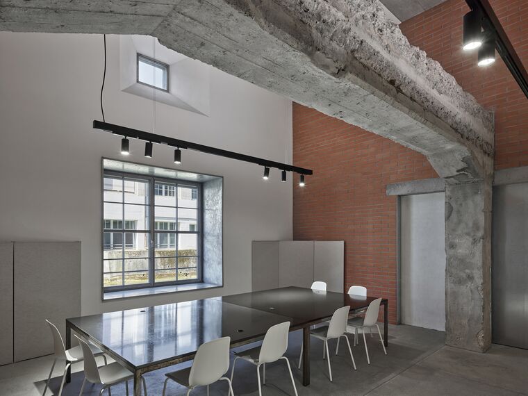 unico Portes and unico xs Fenêtres - Transformation du site Papieri à Cham located in Cham, Suisse