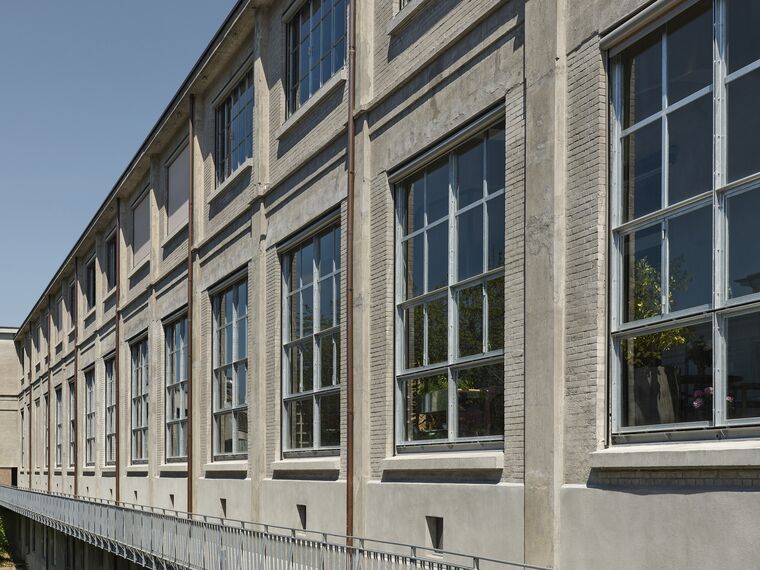 unico Portes and unico xs Fenêtres - Transformation du site Papieri à Cham located in Cham, Suisse