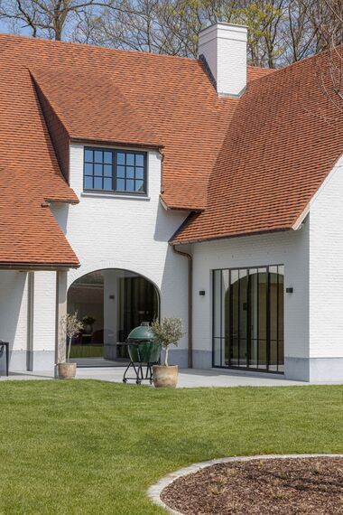 Habitation rurale avec fenêtres forster