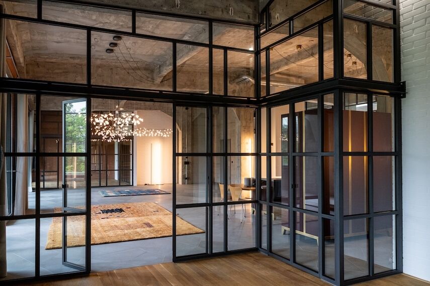 presto xs Portes - Loft résidentiel dans une ancienne papeterie à Cham located in Cham, Suisse