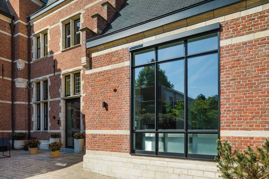Woning met HiFinity schuifraam