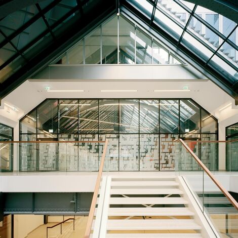 fuego light Ramen, fuego light Deuren and thermfix vario Vliesgevels - Work-Life-Center, Hamburg located in Hamburg, Duitsland