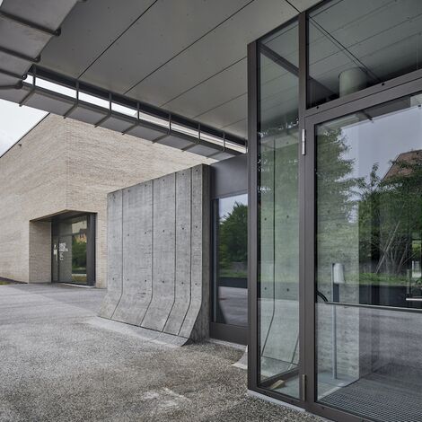 unico Fenêtres, unico Portes, fuego light Portes, fuego light Fenêtres, presto 50 Fenêtres and presto 50 Portes - Théâtre et salle des fêtes de Carouge, Suisse located in Carouge, Suisse