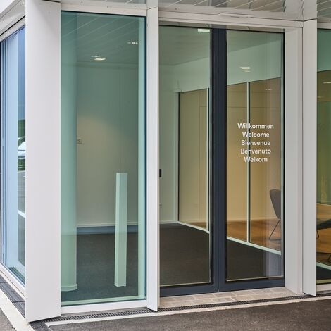 unico Fenêtres, fuego light Portes, thermfix vario Murs-rideaux, unico Portes, fuego light Coulissants, unico Coulissants and presto xs Portes - Forster Campus, Romanshorn, Suisse located in Romanshorn, Suisse