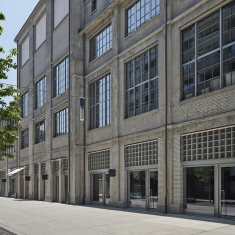 unico Portes and unico xs Fenêtres - Transformation du site Papieri à Cham located in Cham, Suisse