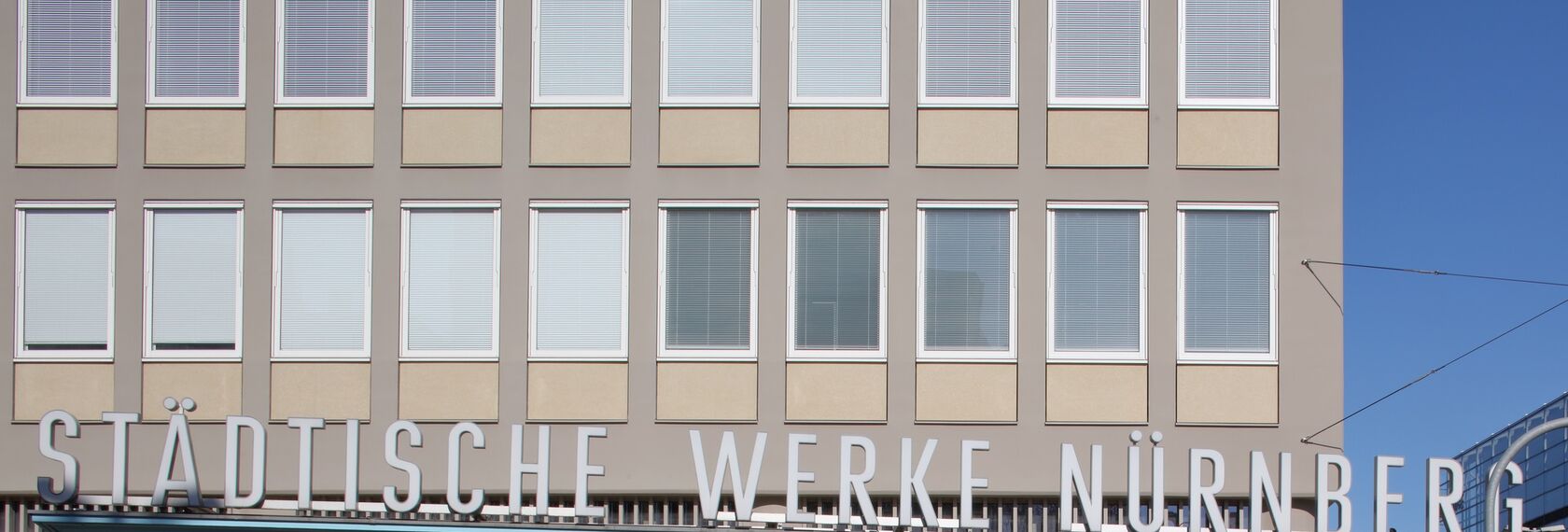 thermfix vario Murs-rideaux and unico Fenêtres - Immeuble de grande hauteur Plärrer, Nuremberg located in Nürnberg, Allemagne