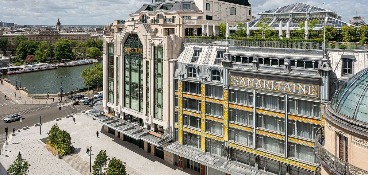 unico Fenêtres, unico xs Fenêtres and fuego light Portes - La Samaritaine, Paris located in Paris, France