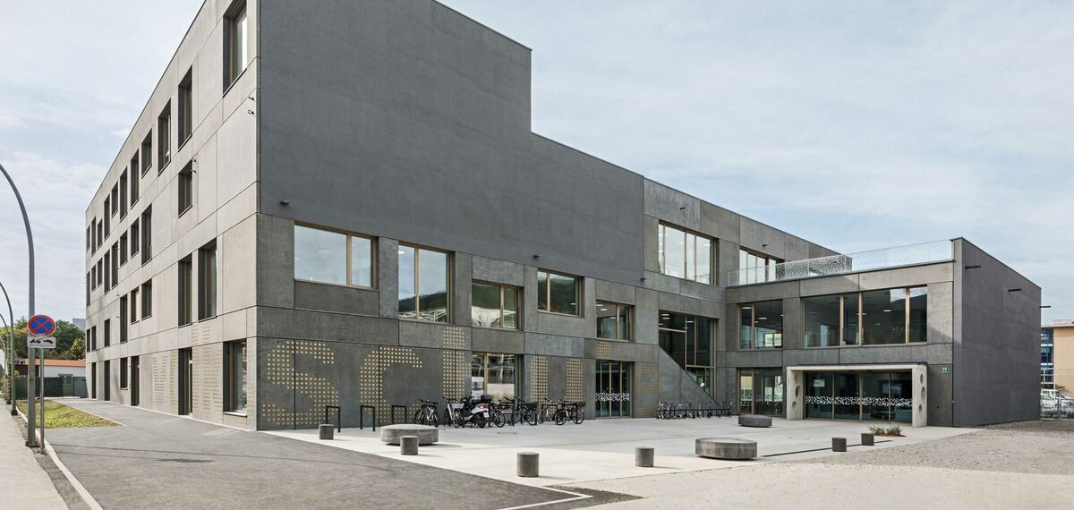 fuego light Portes, fuego light Coulissants, presto 50 Portes, presto 50 Fenêtres and unico Portes - Smart City, Graz, Autriche located in Graz, Autriche