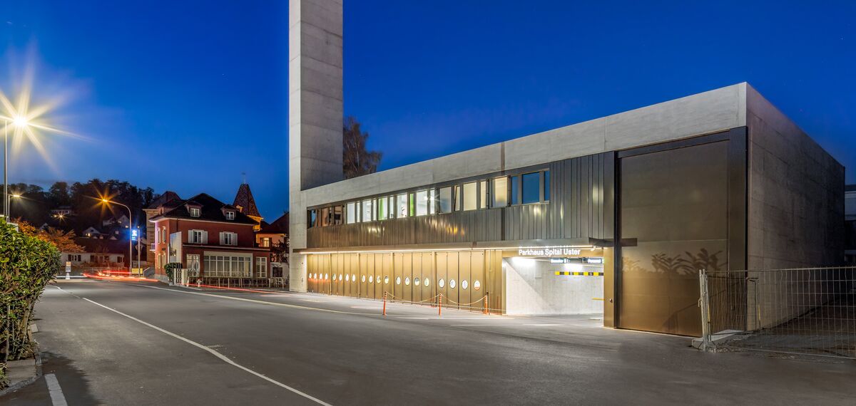 fuego light Schuiframen, fuego light Deuren and presto 50 Deuren - Ziekenhuis Uster located in Uster, Zwitserland