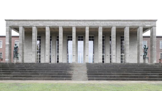 unico Ramen and unico xs Ramen - Erehal Haus des Deutschen Sports, Berlijn located in Berlin, Duitsland